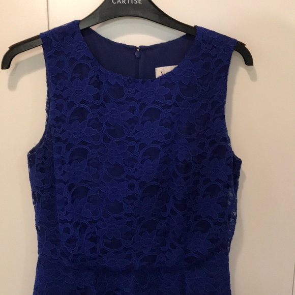 Dress - Picture 2 of 7